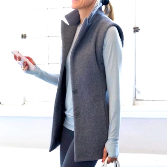 Vello Vest in Grey! Great for spring and fall! Like new - Picture 1 of 4